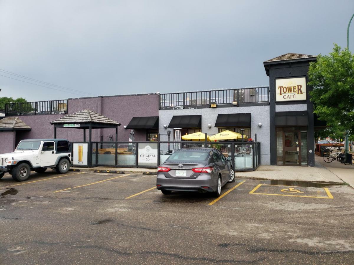 Tower Inn Estevan Exterior foto
